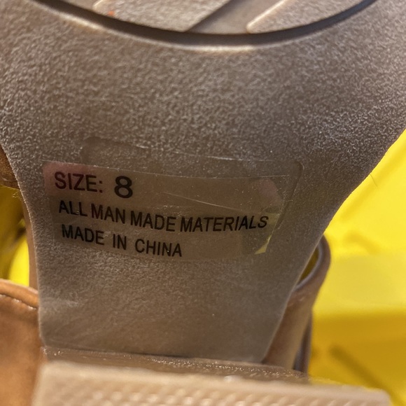 Charlotte Russe faux leather open toe heel 8, 3” heel - Picture 9 of 10